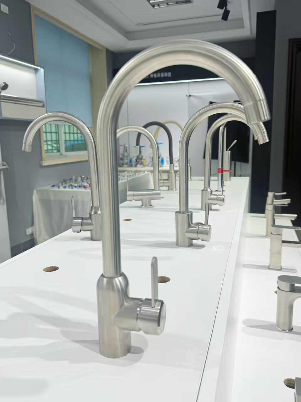 Brushed Stainless Steel 360°Rotating Sink Faucet