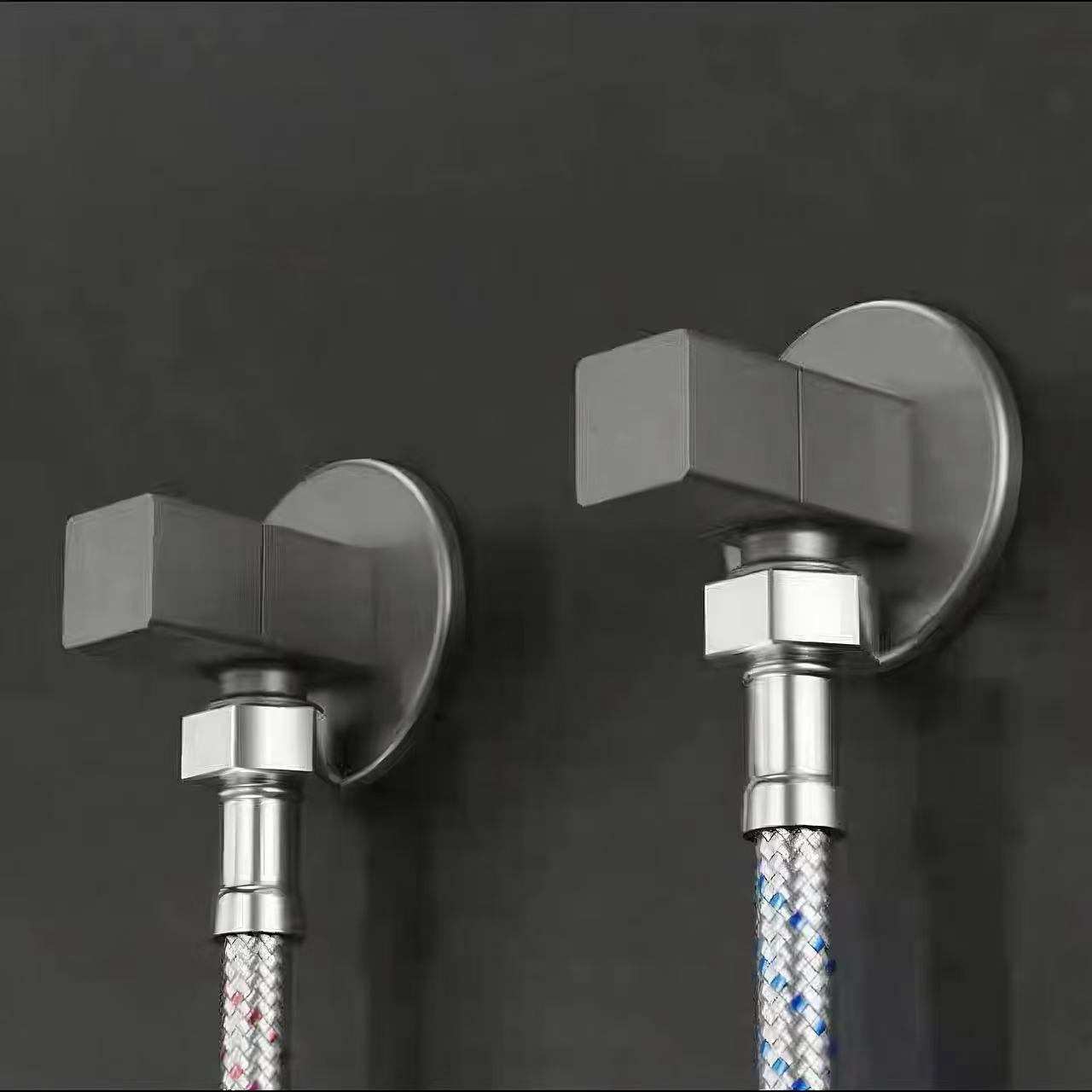 I-Square Angle Valve Igumbi Lokugezela Lokugezela Lomhlaba Wonke I-Valve Yamanzi Yokungena